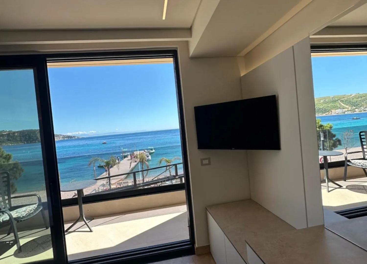 Manolo & Jolie Luxury Villa Himare Hotel
