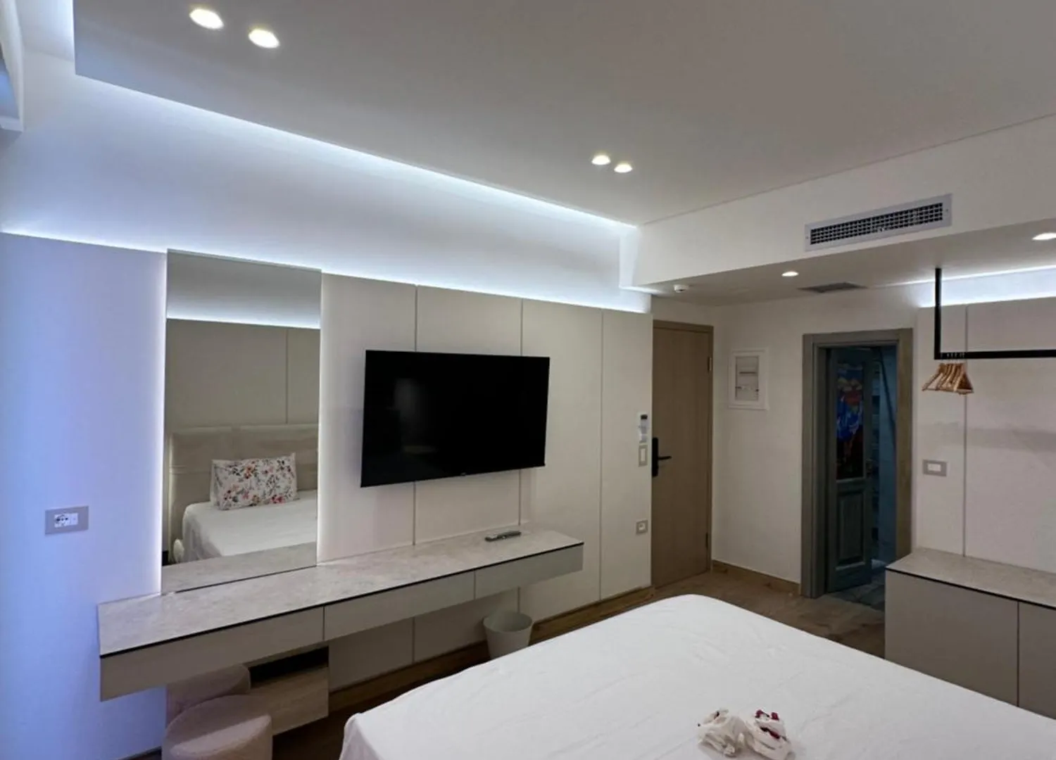 Manolo & Jolie Luxury Villa Himare Hotel