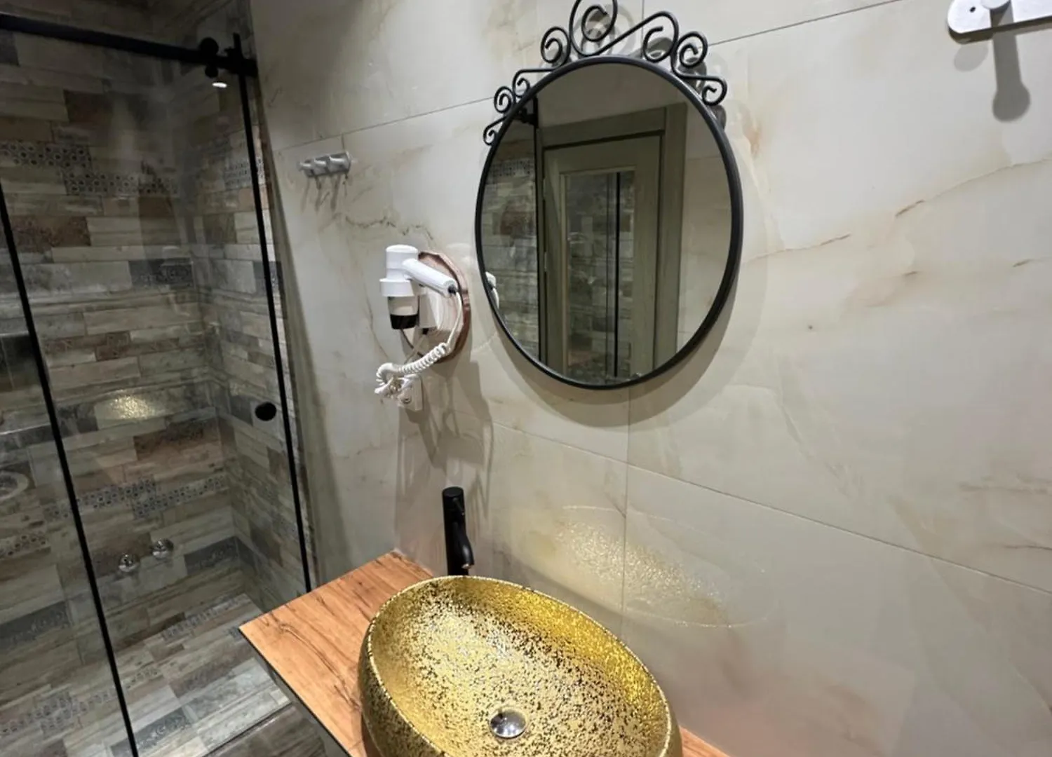 Manolo & Jolie Luxury Villa Himare Albania