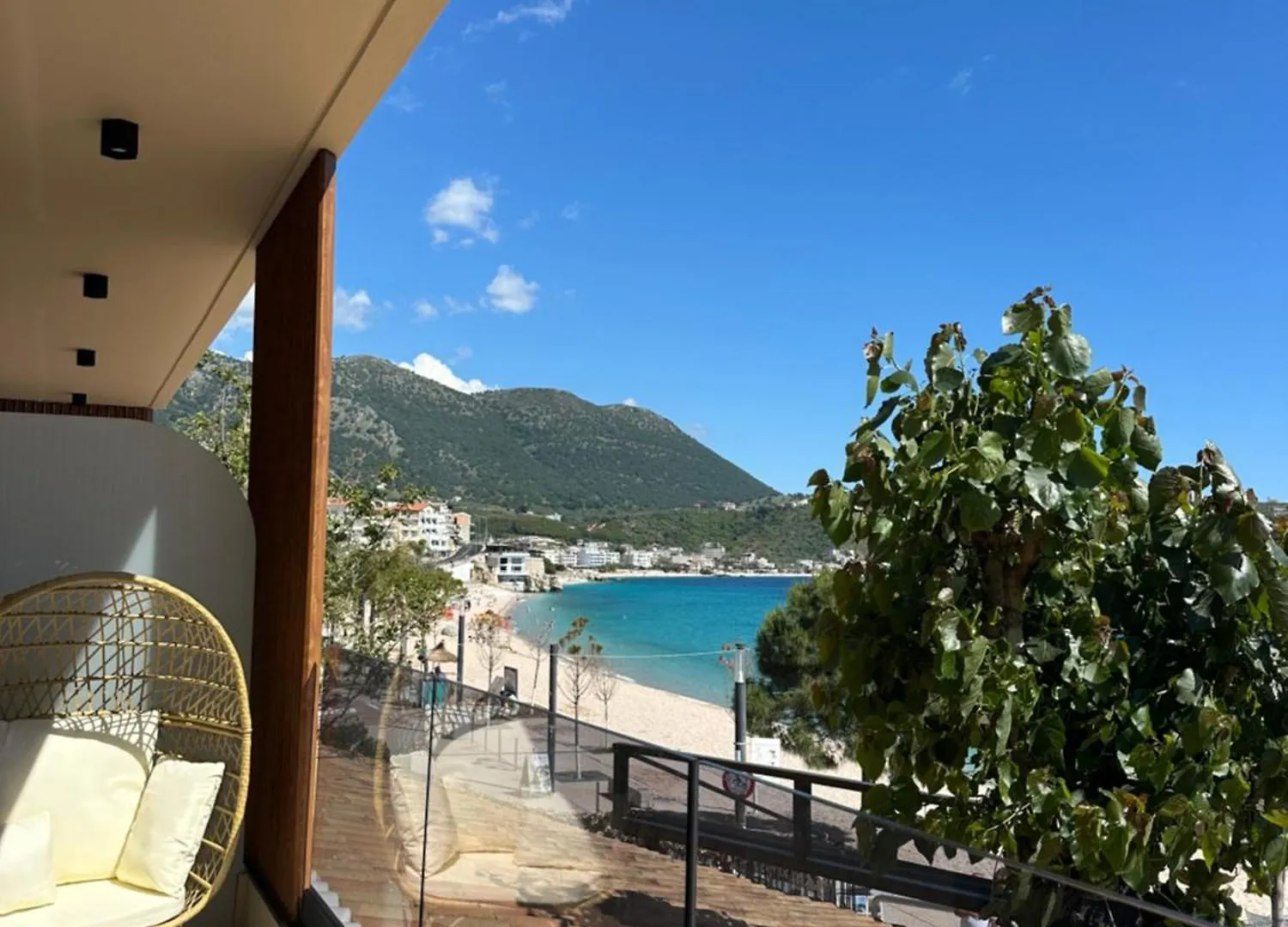 Manolo & Jolie Luxury Villa Himare 3*,