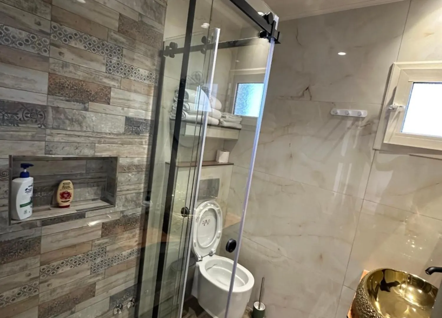 *** Hotel Manolo & Jolie Luxury Villa Himare Albania